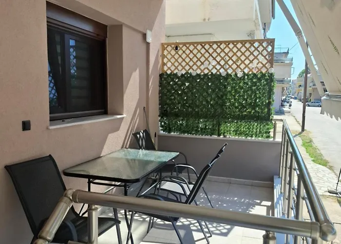 Studio4u * Nea Karvali